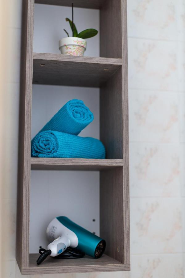 Tiria House Bosa - Casa Vacanze Екстер'єр фото